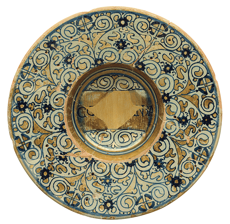 Plate Maiolica (tin-glazed) Deruta early 16th century